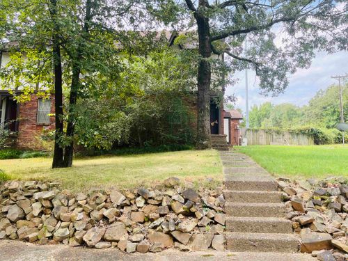 55 Falling Creek Dr, North Little Rock, AR, 72114-1804 | Card Image