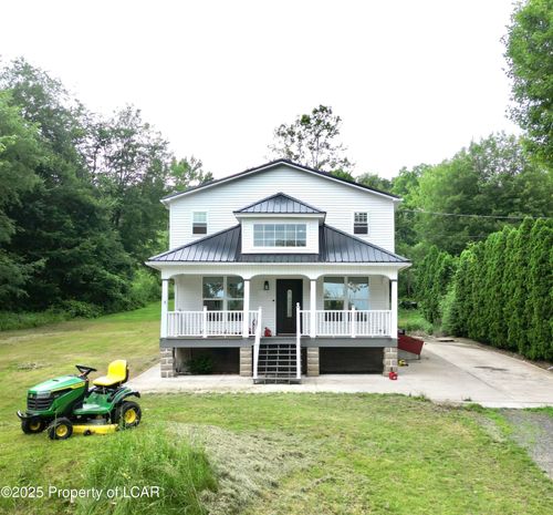 530 Avondale Hill Rd, Plymouth, PA, 18651-4606 | Card Image