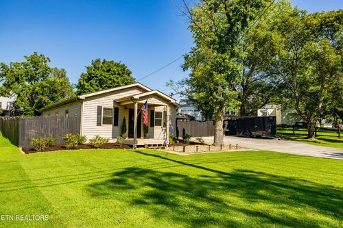 410 Harville St, Maryville, TN, 37804-2631 | Card Image