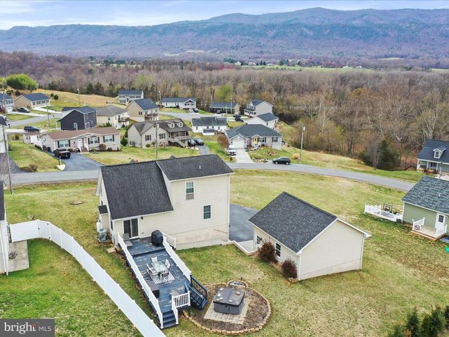 317 Locustdale Loop, House other with 3 bedrooms, 3 bathrooms and null parking in SHENANDOAH VA | Image 44
