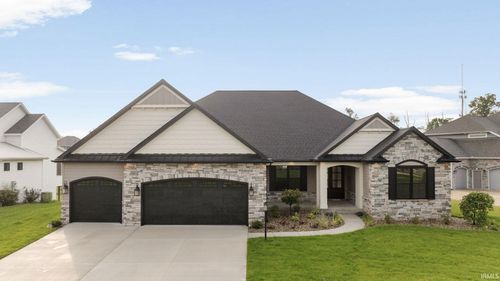 18470 Forest Glade Dr, South Bend, IN, 46637-6038 | Card Image