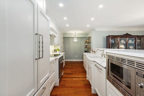 220-15210 Pacific Ave, White Rock, BC, V4B5L2 | Card Image