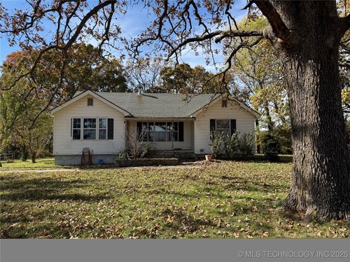 22601 S 690 Rd, Wyandotte, OK, 74370-2703 | Card Image