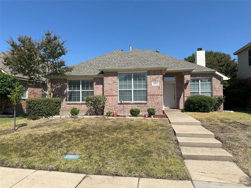 5916 White Pine Dr, Mckinney, TX, 75070-9506 | Card Image