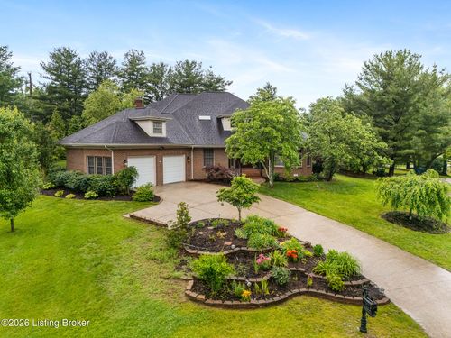 1617 Doral Ct, Shelbyville, KY, 40065-9045 | Card Image
