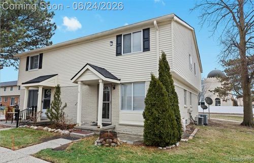 2092 Orchard Crest St, Shelby Township, MI, 48317-4564 | Card Image