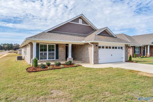 6120 Feather Way Se, Owens Cross Roads, AL, 35763 | Card Image