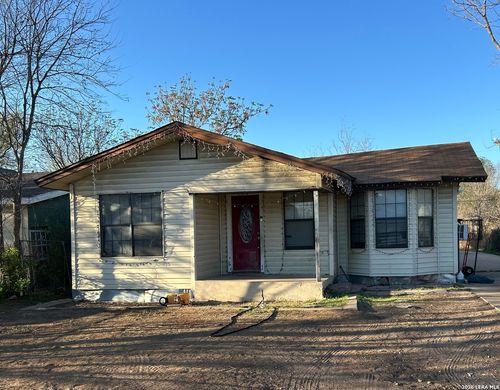 3719 W Travis St, San Antonio, TX, 78207-3230 | Card Image