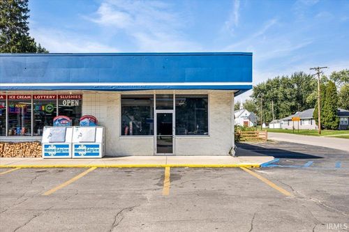 402 S Us Hwy 27, Fountain City, IN, 47341 | Card Image