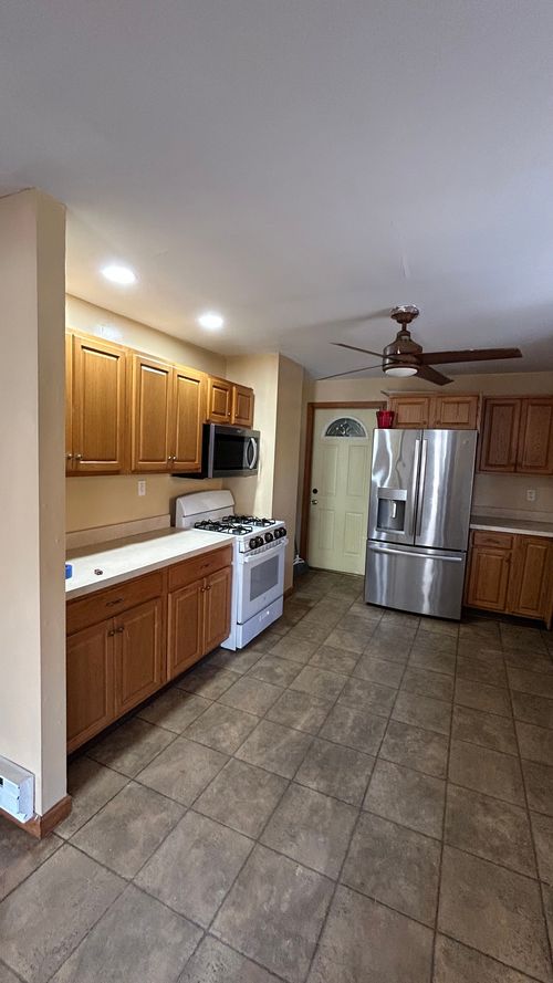 20 Myrtle Ave, Naugatuck, CT, 06770-3025 | Card Image