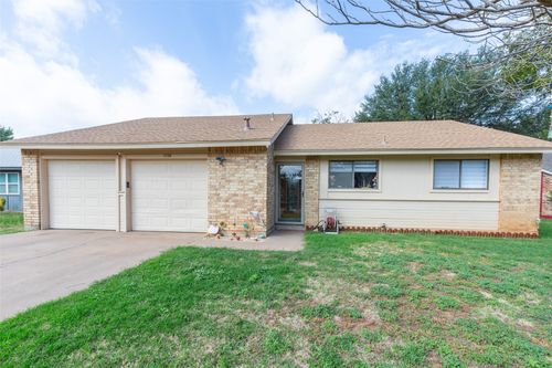 1726 Bob White Ct, Abilene, TX, 79605-5405 | Card Image