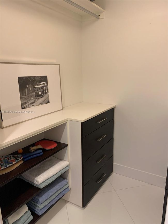 APT-1004 - 1 N Ocean Blvd, Condo with 2 bedrooms, 3 bathrooms and null parking in Pompano Beach FL | Image 27