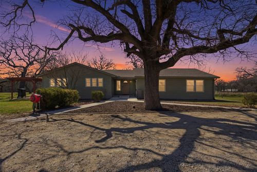755 County Road 4280, Decatur, TX, 76234-7731 | Card Image
