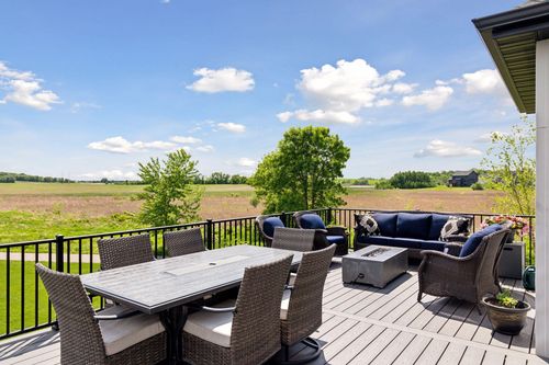 2275 Lakeshore Point Dr Ne, Saint Michael, MN, 55376-2805 | Card Image