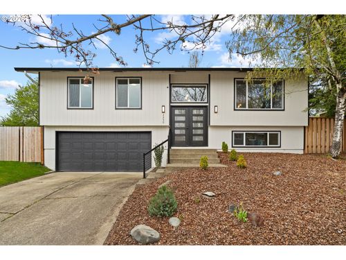 3250 Sw Binford Lake Pkwy, Gresham, OR, 97080-9774 | Card Image