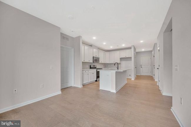 UNIT-209 - 1 Culvert Dr, Condo with 2 bedrooms, 2 bathrooms and null parking in PRINCETON JUNCTION NJ | Image 10