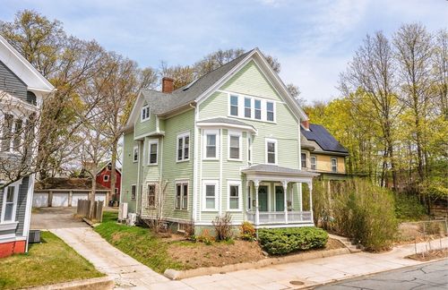 1-172 Doyle Ave, Providence, RI, 02906-1645 | Card Image