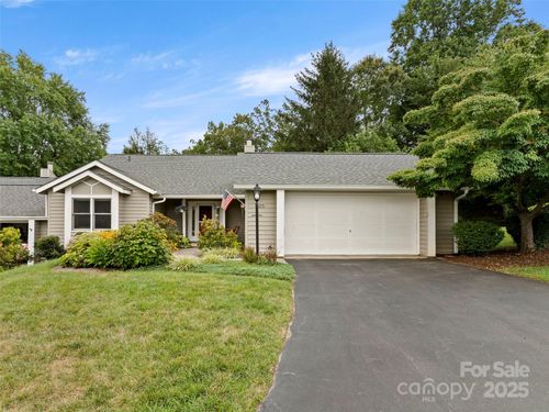 25 Cedarcliff Cir, Asheville, NC, 28803-9541 | Card Image