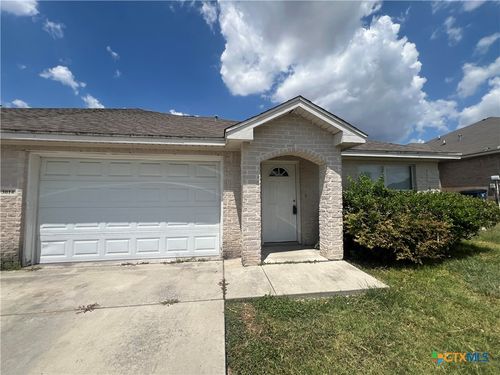 3014 Douglas Fir Dr, New Braunfels, TX, 78130-7069 | Card Image