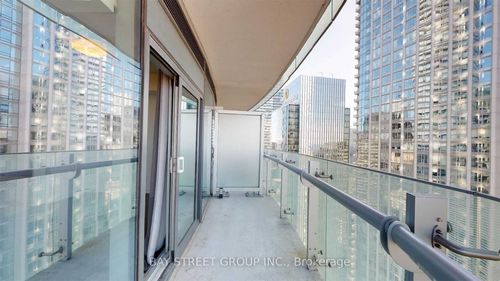 3704-12 York St, Toronto, ON, M5J0A9 | Card Image