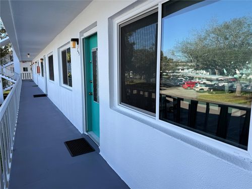 apt-205-8454 111th St, SEMINOLE, FL, 33772-4244 | Card Image