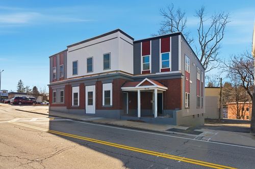 3-115-117 Mechanic St, Clinton, MA, 01510 | Card Image