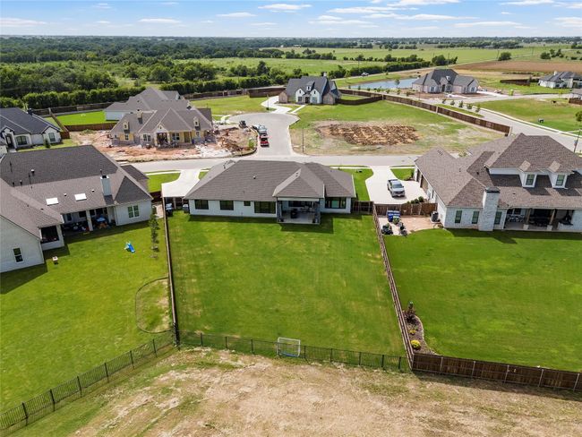 904 Glorietta Ave, House other with 3 bedrooms, 3 bathrooms and null parking in Mcgregor TX | Image 34