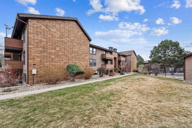APT-102 - 203 Wright St, Condo with 1 bedrooms, 1 bathrooms and 1 parking in Lakewood CO | Image 26