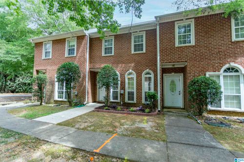 286 Sheffield Ct, HOOVER, AL, 35226-2153 | Card Image