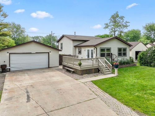 1813 Galilee Ave, Zion, IL, 60099-1615 | Card Image