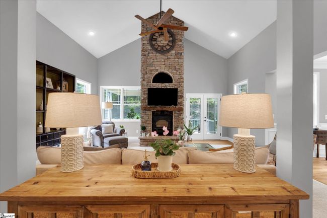 120 Hungate Dr, House other with 3 bedrooms, 3 bathrooms and 2 parking in Travelers Rest SC | Image 6