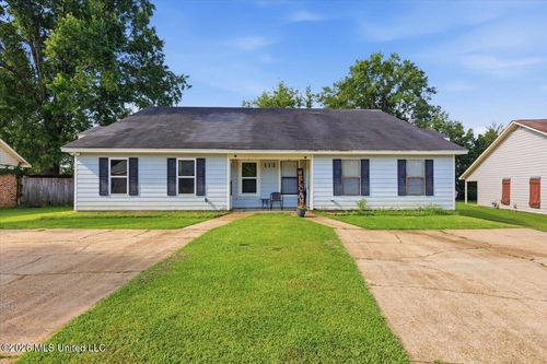 a-113 Meadowview Circle, Clinton, MS, 39056 | Card Image