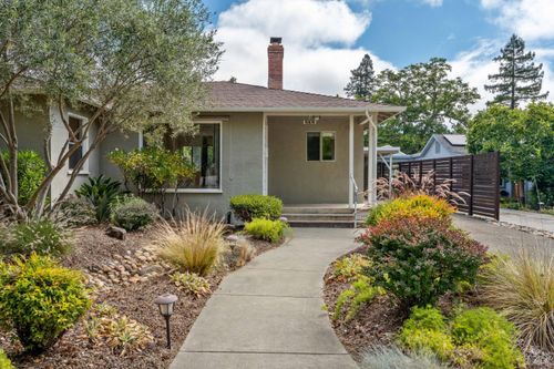 232 N Washington Street, Cloverdale, CA, 95425 | Card Image