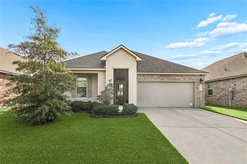 532 New Basin Rd, Slidell, LA, 70461-5014 | Card Image