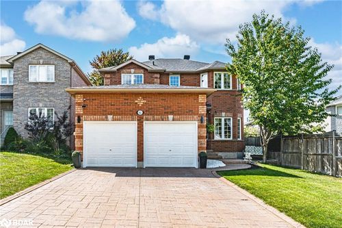 6 Laurelwood Lane, Barrie, ON, L4N0Z8 | Card Image