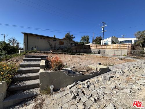 16101 Alcima Ave, Pacific Palisades, CA, 90272-2409 | Card Image