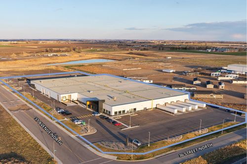 {{alt}} | Card Image