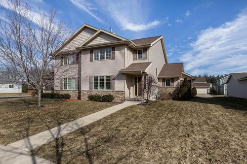 2666 Dungarvan Road, FITCHBURG, WI, 53711 | Card Image