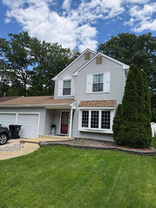 7 Woodstream Dr, Atco, NJ, 08004-2911 | Card Image