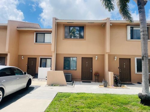 apt-2c-139 Sparrow Dr, Royal Palm Beach, FL, 33411-1629 | Card Image