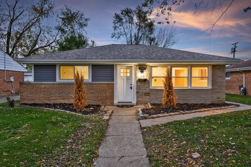 17037 Greenbay Avenue, Lansing, IL, 60438 | Card Image