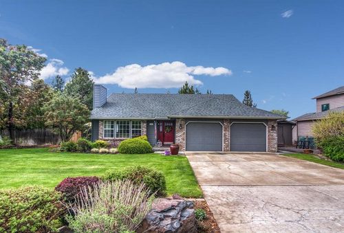 3393 Ne Stonebrook Loop, Bend, OR, 97701-8231 | Card Image