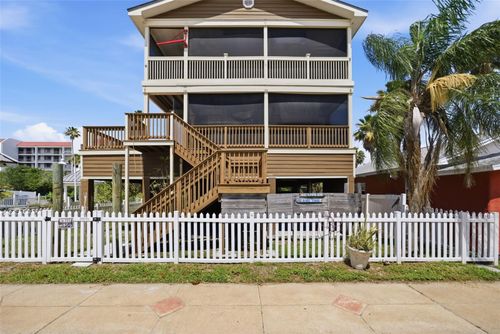 19105 Whispering Pines Dr, Indian Shores, FL, 33785-2114 | Card Image
