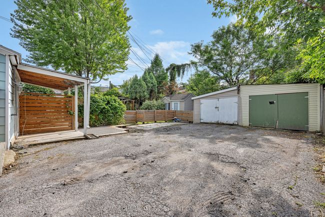 226-228 St Andrew St, Home with 4 bedrooms, 2 bathrooms and 3 parking in Ottawa ON | Image 25