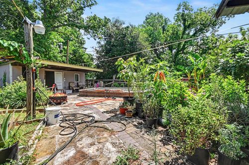 6009 Crane St, Houston, TX, 77026-4266 | Card Image