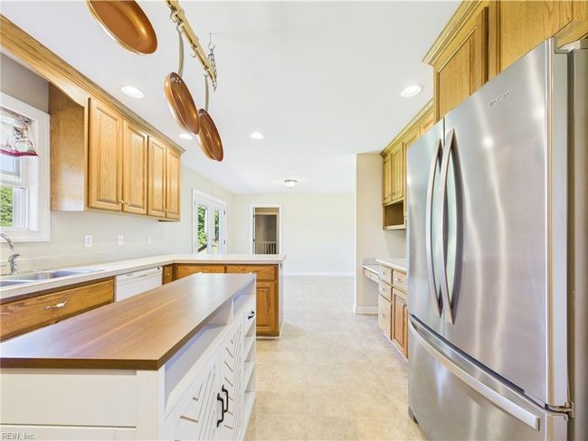 2012 Mark Pine Rd, House other with 2 bedrooms, 3 bathrooms and null parking in Hayes VA | Image 16