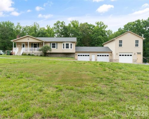 229 Oakridge Rd, Stanley, NC, 28164-9535 | Card Image