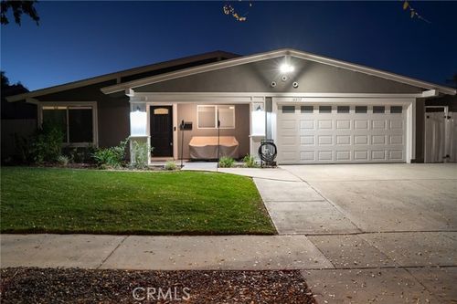 18857 Darter Dr, Canyon Country, CA, 91351-2948 | Card Image