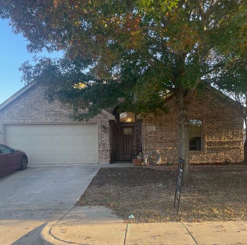 368 Lockwood Ln, Weatherford, TX, 76087-9206 | Card Image