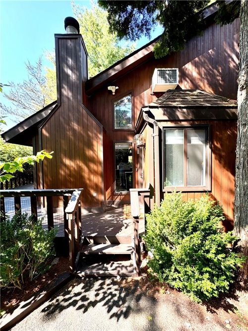 44 Lakeview Ter, Monticello, NY, 12701-6803 | Card Image
